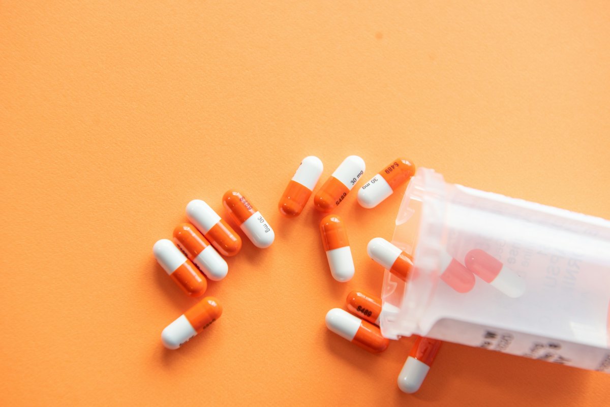Obat dari apotek terdekat